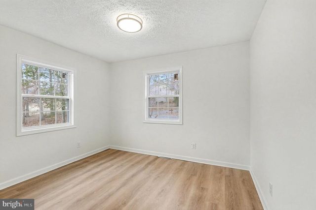 305 GREEN ST, Locust Grove, VA 22508