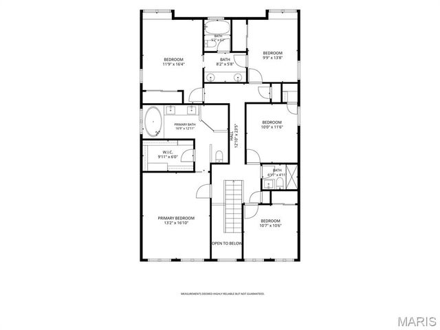 420 Woodview Manor Lane, Kirkwood, MO 63122