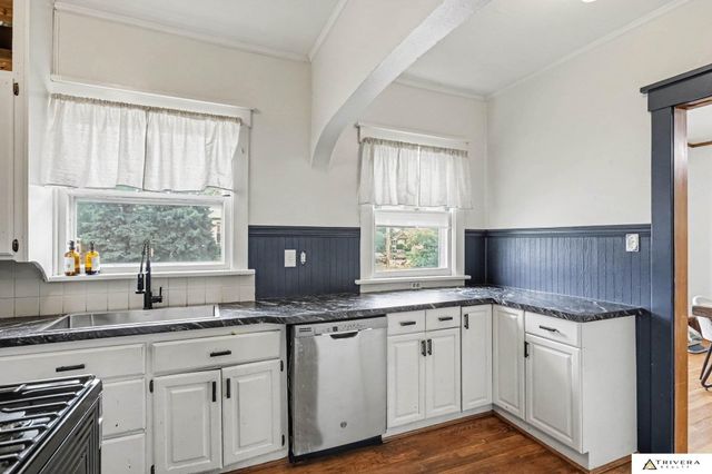 801 S 36th Street, Lincoln, NE 68510