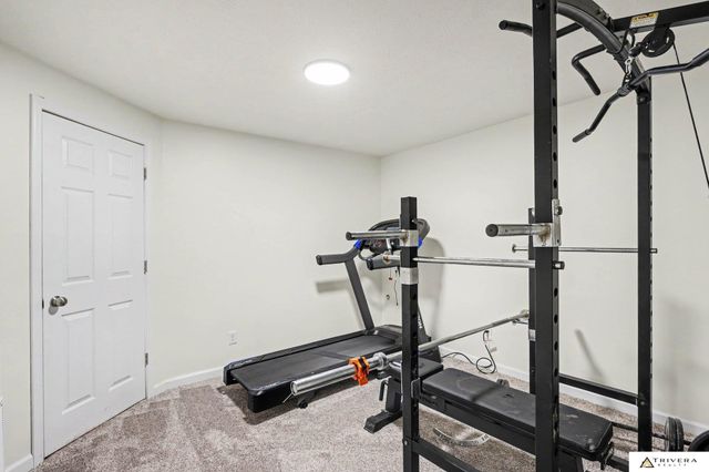 801 S 36th Street, Lincoln, NE 68510