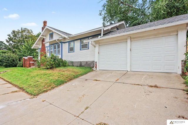 801 S 36th Street, Lincoln, NE 68510