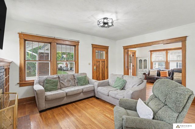 801 S 36th Street, Lincoln, NE 68510