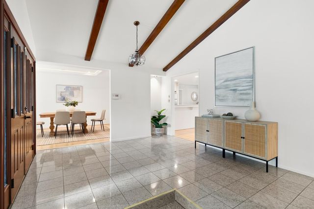 87 Breckenwood Way, Sacramento, CA 95864