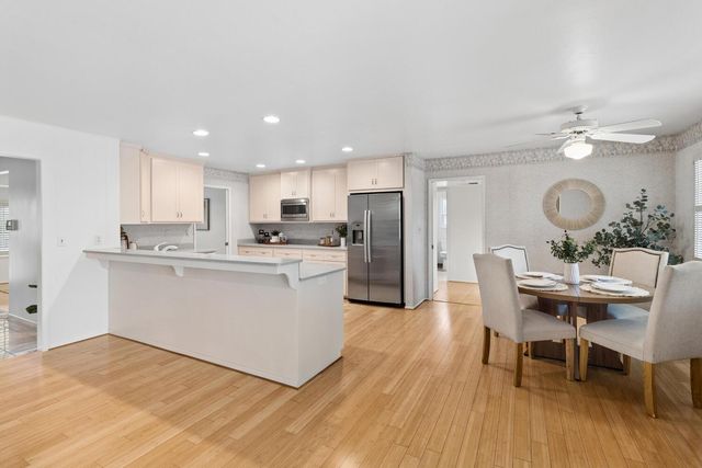 87 Breckenwood Way, Sacramento, CA 95864