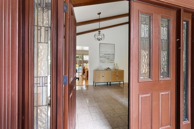 87 Breckenwood Way, Sacramento, CA 95864