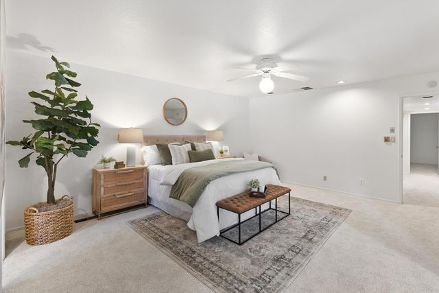 87 Breckenwood Way, Sacramento, CA 95864