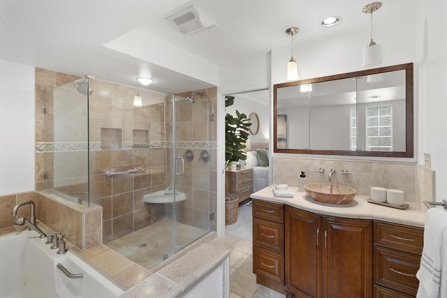 87 Breckenwood Way, Sacramento, CA 95864