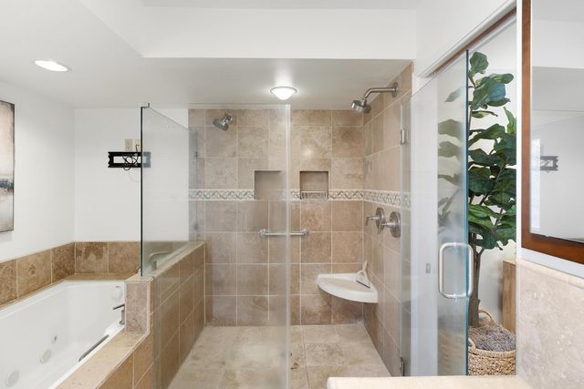 87 Breckenwood Way, Sacramento, CA 95864