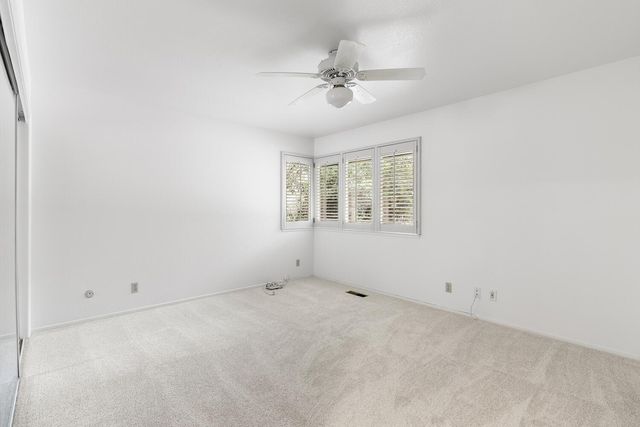 87 Breckenwood Way, Sacramento, CA 95864