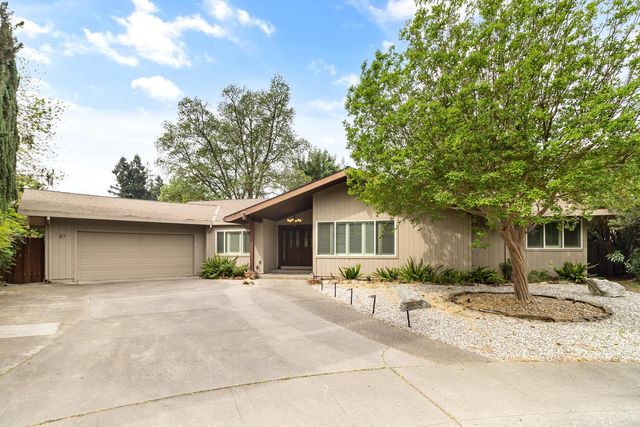 87 Breckenwood Way, Sacramento, CA 95864