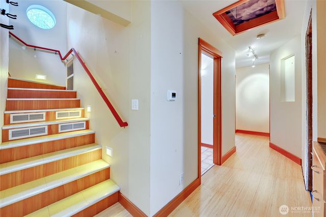 4752 NE Black Swan Lane, Olalla, WA 98359