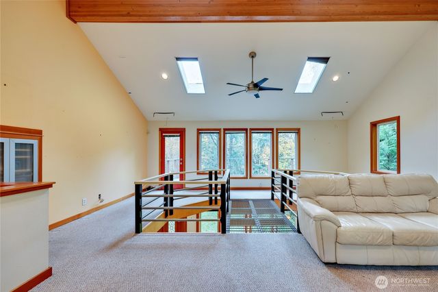 4752 NE Black Swan Lane, Olalla, WA 98359