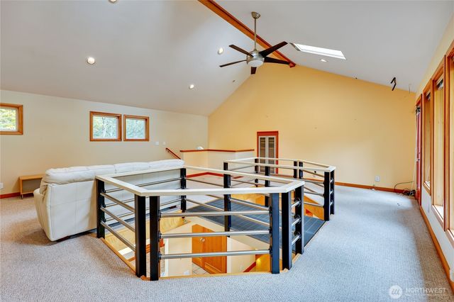 4752 NE Black Swan Lane, Olalla, WA 98359