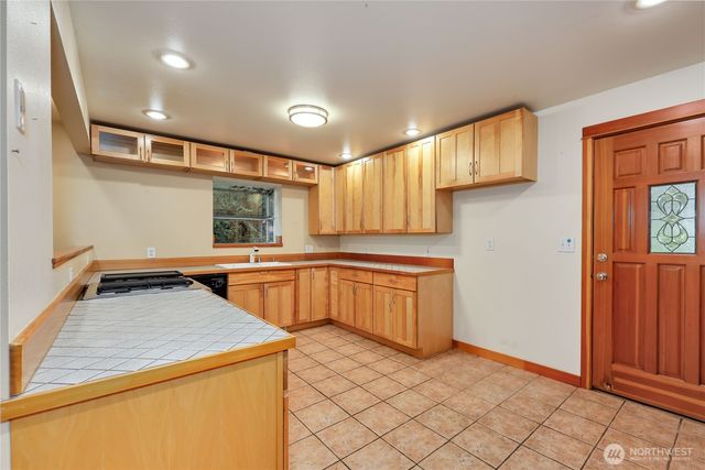 4752 NE Black Swan Lane, Olalla, WA 98359