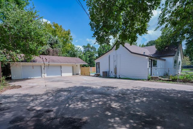 2145 16th Street, Hempstead, TX 77445