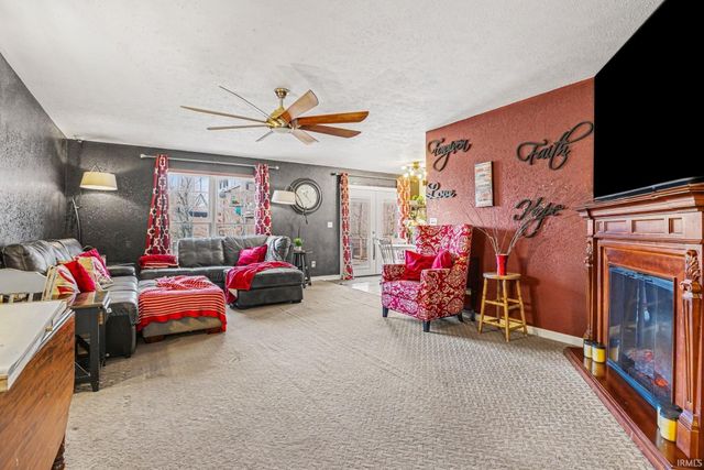 7285 W 350 N, Shipshewana, IN 46565
