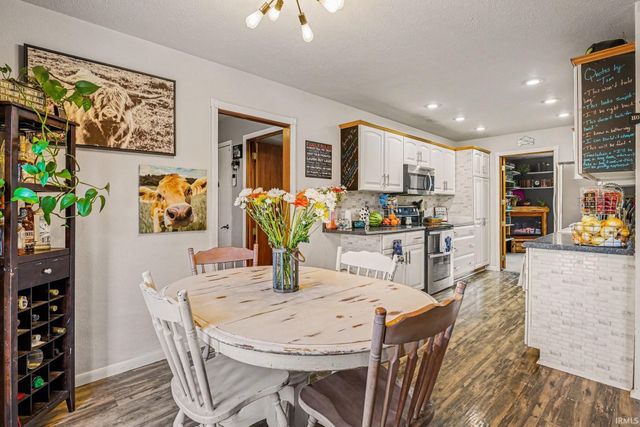 7285 W 350 N, Shipshewana, IN 46565