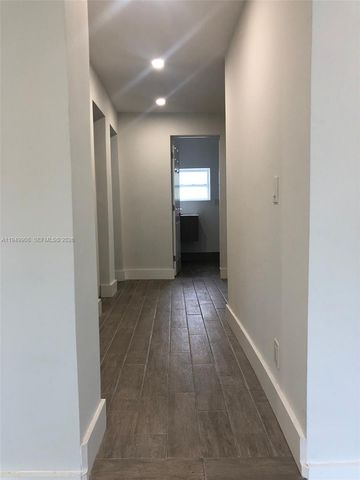 8000 NW 12th Pl, Miami, FL 33147