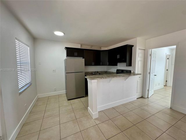 101 NE 41st St G117, Oakland Park, FL 33334