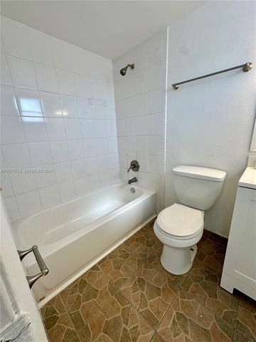 101 NE 41st St G117, Oakland Park, FL 33334