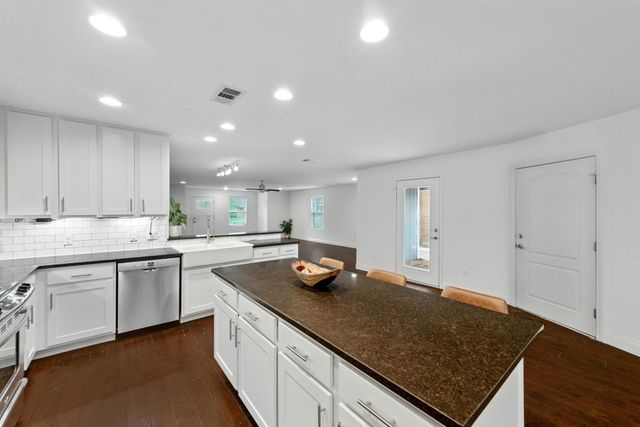 1612 Westmoor DR, Austin, TX 78723