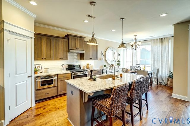 7822 Dandridge Dr, Quinton, VA 23141