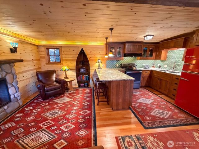 4801 Lakeside Drive, Langley, WA 98260