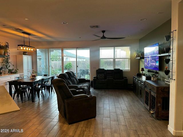 4248 E ENMARK Drive, San Tan Valley, AZ 85143