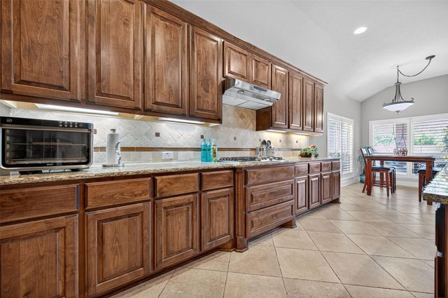 13123 Parc Lake Edge Drive, Cypress, TX 77429