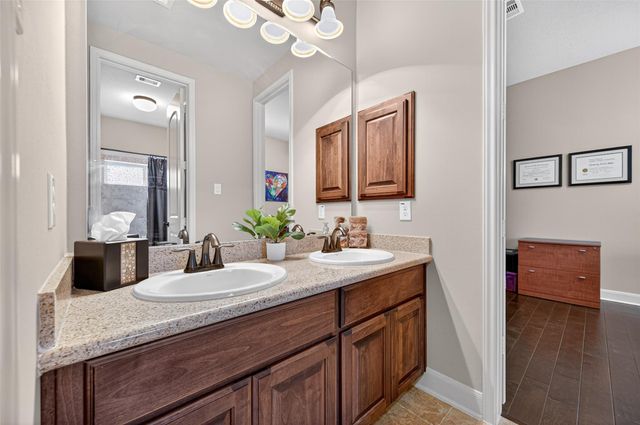 13123 Parc Lake Edge Drive, Cypress, TX 77429