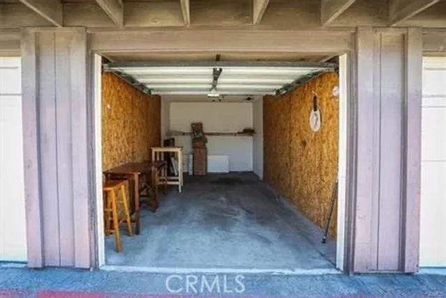 1960 S Mcclelland 33, Santa Maria, CA 93454
