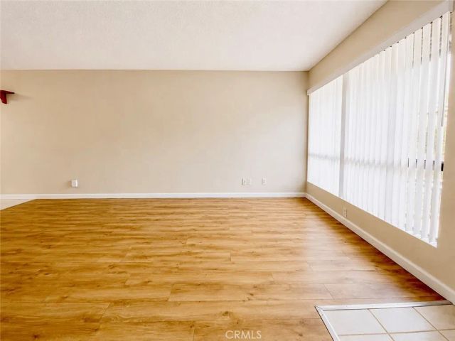 1960 S Mcclelland 33, Santa Maria, CA 93454