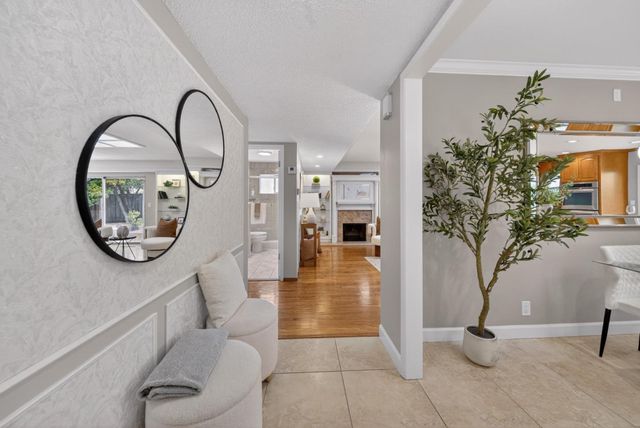 10155 Western Drive, Cupertino, CA 95014