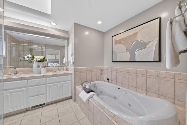 10155 Western Drive, Cupertino, CA 95014