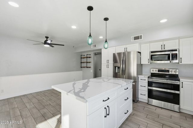 5624 S CROWS NEST Road, Tempe, AZ 85283