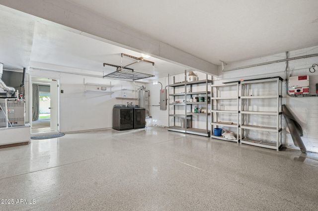 5624 S CROWS NEST Road, Tempe, AZ 85283