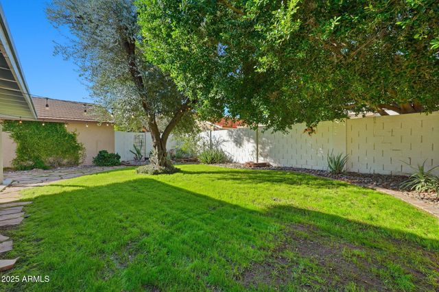 5624 S CROWS NEST Road, Tempe, AZ 85283