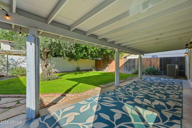 5624 S CROWS NEST Road, Tempe, AZ 85283