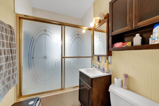 3415 W 53RD Place, Chicago, IL 60632