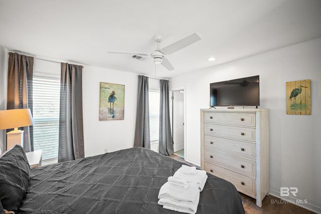 6488 Sawgrass Drive, Gulf Shores, AL 36542