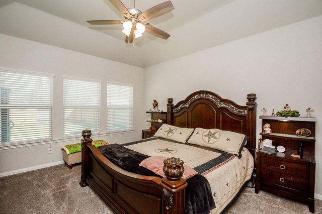 805 Willow Avenue, Cleveland, TX 77327