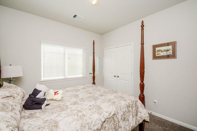 805 Willow Avenue, Cleveland, TX 77327