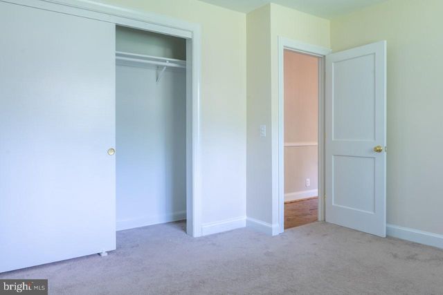 2031 HILLSIDE DR, Falls Church, VA 22043