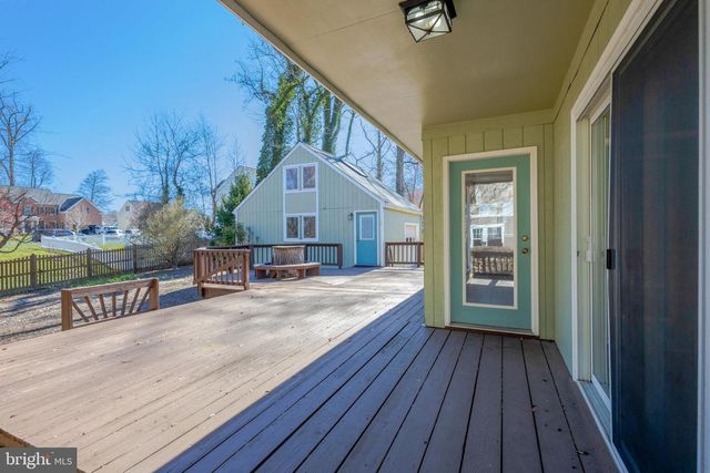 2031 HILLSIDE DR, Falls Church, VA 22043