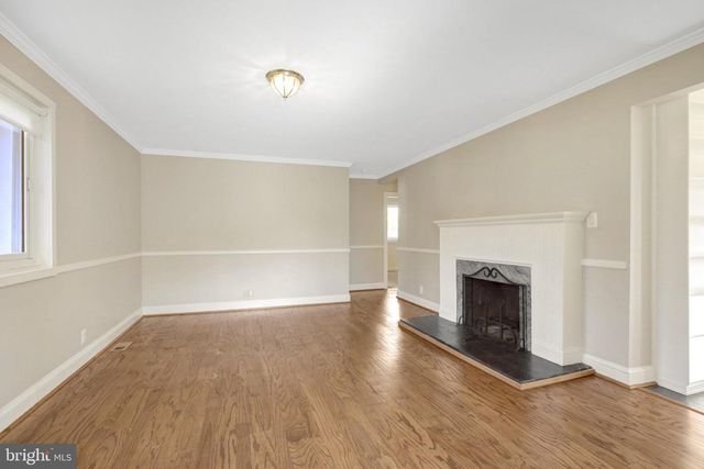 2031 HILLSIDE DR, Falls Church, VA 22043