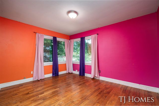 8966 Holton-Duck Lake Road, Holton, MI 49425