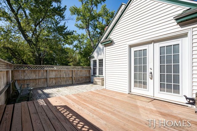 8966 Holton-Duck Lake Road, Holton, MI 49425