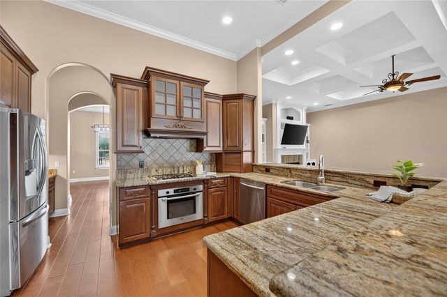 6408 WALKERS GLEN DRIVE, Lakeland, FL 33813