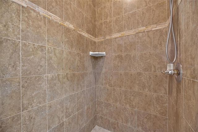 6408 WALKERS GLEN DRIVE, Lakeland, FL 33813