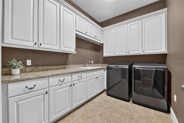 6408 WALKERS GLEN DRIVE, Lakeland, FL 33813